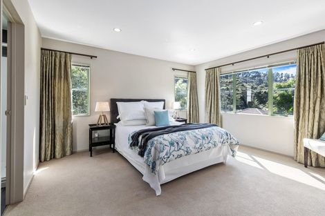 Photo of property in 12 Kunzea Place, Greenhithe, Auckland, 0632