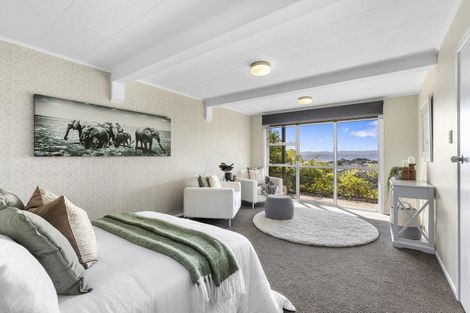 Photo of property in 58 Winston Street, Crofton Downs, Wellington, 6035