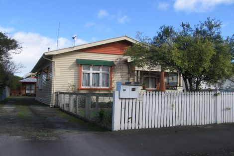 Photo of property in 54 Roy Street, Palmerston North, 4410