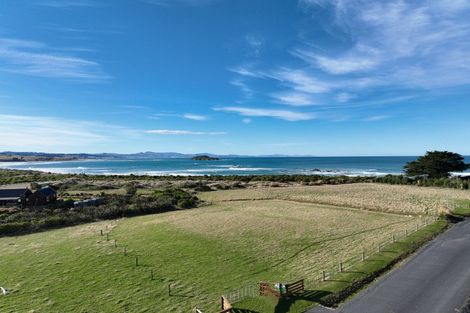 Photo of property in 11 Otuarae Drive, Taieri Beach, 9091