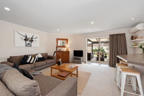 Photo of property in 4 Barwick Place, Huntington, Hamilton, 3210