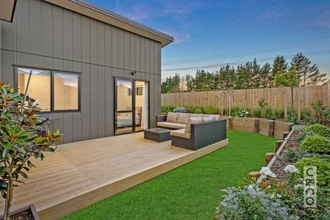 Photo of property in 12 Paihere Street, Huapai, Kumeu, 0810