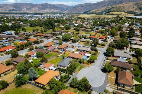 Photo of property in 5 Coach Court, Cromwell, 9310