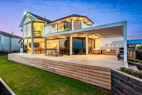 Photo of property in 75 Tiri Road, Manly, Whangaparaoa, 0930