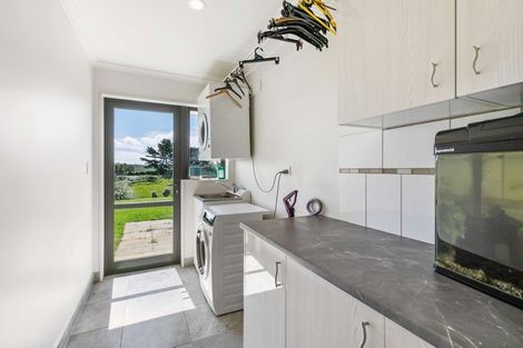 Photo of property in 301 Boiler Gully Road, Manukau Heads, Waiuku, 2684