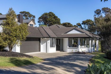 Photo of property in 72 Blue Heron Rise, Stanmore Bay, Whangaparaoa, 0932