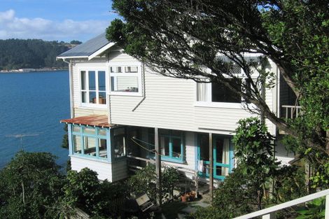 Photo of property in 47 Maida Vale Road, Roseneath, Wellington, 6011