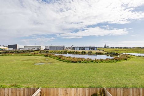 Photo of property in 8/22 Ashley Place, Papamoa Beach, Papamoa, 3118