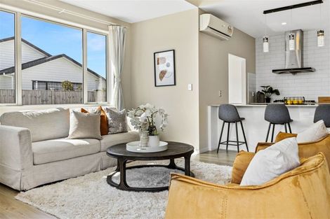 Photo of property in 18 Raymond Grace Avenue, Huapai, Kumeu, 0810