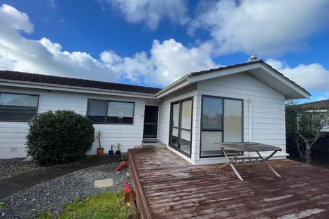 Photo of property in 15 Lyren Place, Half Moon Bay, Auckland, 2012