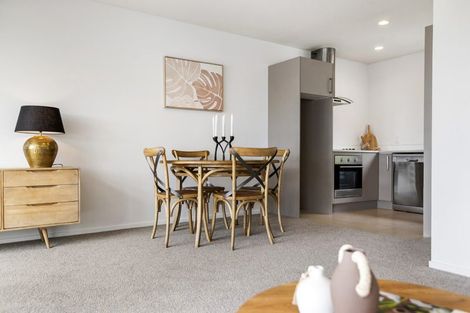 Photo of property in 5/37 Waipa Street, Birkenhead, Auckland, 0626