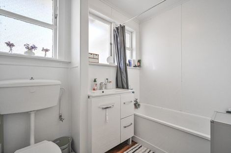 Photo of property in 1000 Bledisloe Street, Raureka, Hastings, 4120