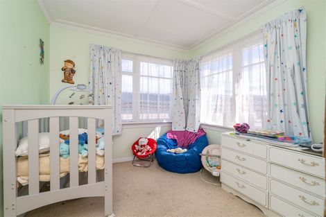 Photo of property in 33 Koremata Street, Green Island, Dunedin, 9018