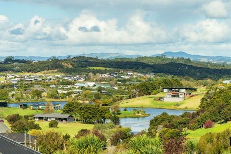 Photo of property in 84 Robert Hastie Drive, Mangawhai, 0573