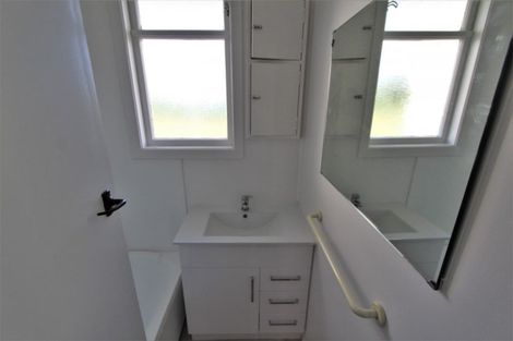 Photo of property in 271 Balmoral Drive, Tokoroa, 3420