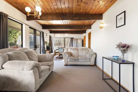 Photo of property in 7 Rangataua Street, Welcome Bay, Tauranga, 3112