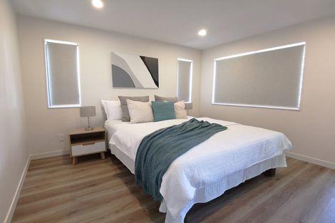 Photo of property in 57e Hogans Road, Glenfield, Auckland, 0629