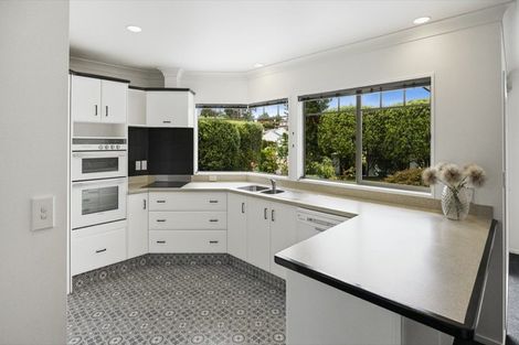 Photo of property in 1 Robinia Place, Ohauiti, Tauranga, 3112