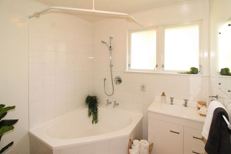 Photo of property in 5 Rata Place, Lansdowne, Masterton, 5810