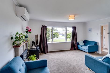 Photo of property in 12 Chester Street, Taradale, Napier, 4112