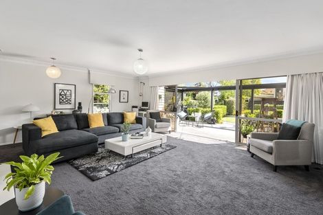 Photo of property in 7 Ngarara Road, Waikanae, 5036