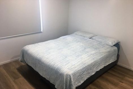 Photo of property in 34 Kelman Road, Kelston, Auckland, 0602