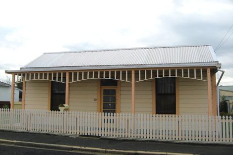 Photo of property in 10 Eastbourne Street, Caversham, Dunedin, 9012