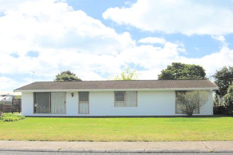 Photo of property in 65 Robinson Road, Whitianga, 3510