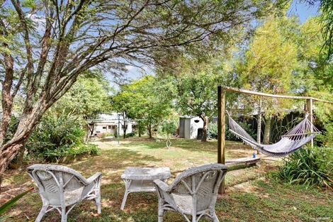 Photo of property in 79 Kaurilands Road, Titirangi, Auckland, 0604