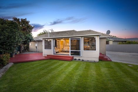 Photo of property in 52 West-watson Avenue, Hillmorton, Christchurch, 8025