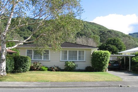 Photo of property in 67 Holdsworth Avenue, Trentham, Upper Hutt, 5018