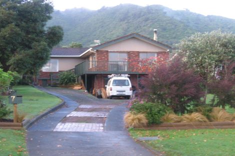 Photo of property in 7 Matenga Street, Waikanae, 5036