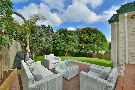 Photo of property in 34 Savoy Road, Orewa, 0931