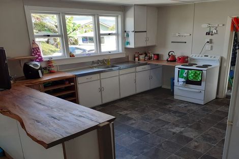 Photo of property in 26 Bentham Street, Westport, 7825