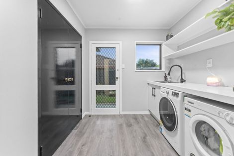 Photo of property in 18a Sunnyside Crescent, Papatoetoe, Auckland, 2025