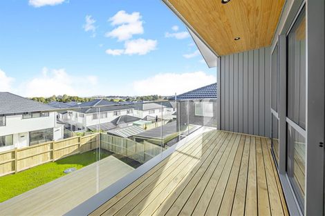 Photo of property in 33 Mcquoids Road, Flat Bush, Auckland, 2019