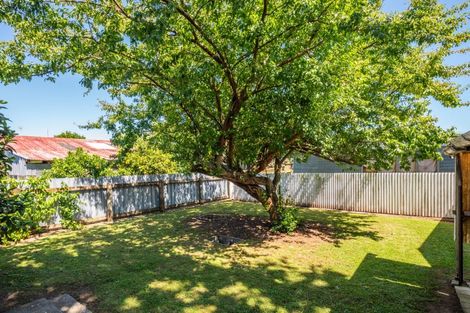 Photo of property in 27 Read Street, Levin, 5510
