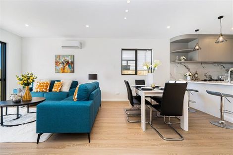 Photo of property in 18 Woven Place, Karaka, Papakura, 2113