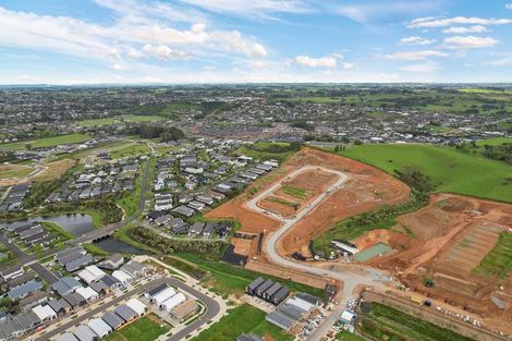 Photo of property in 33 Aituaa Road, Pukekohe, 2120