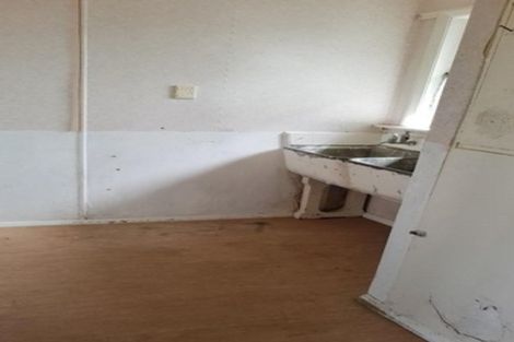 Photo of property in 6 Hadfield Street, Beach Haven, Auckland, 0626