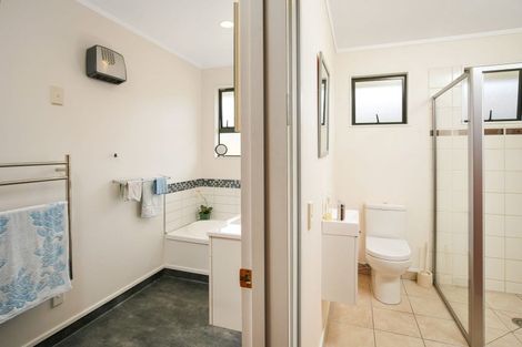 Photo of property in 7 Heath Place, Stoke, Nelson, 7011