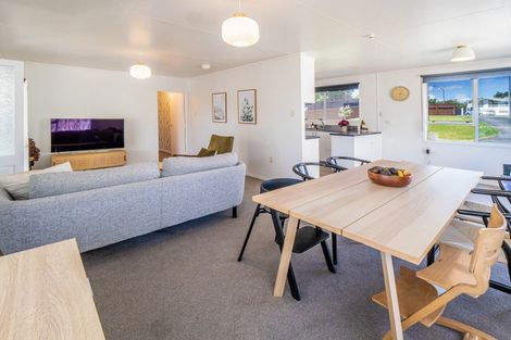 Photo of property in 48 Sole Avenue, Bell Block, New Plymouth, 4312