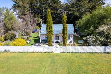 Photo of property in 14 Forward Street, Ormondville, Dannevirke, 4977