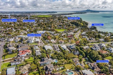 Photo of property in 5 Seymour Road, Mellons Bay, Auckland, 2014