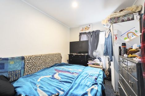 Photo of property in 50 Barrys Road, Glendene, Auckland, 0602