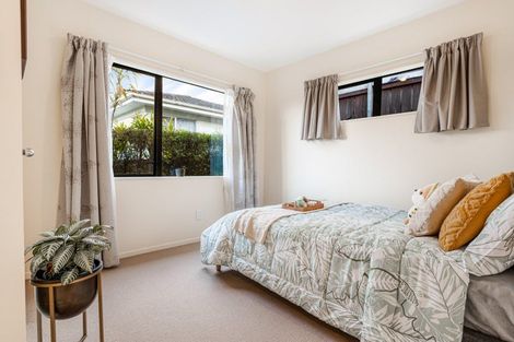Photo of property in 59 Royal Road, Massey, Auckland, 0614