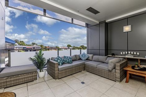 Photo of property in Maison Apartments, 108/16 Huron Street, Takapuna, Auckland, 0622