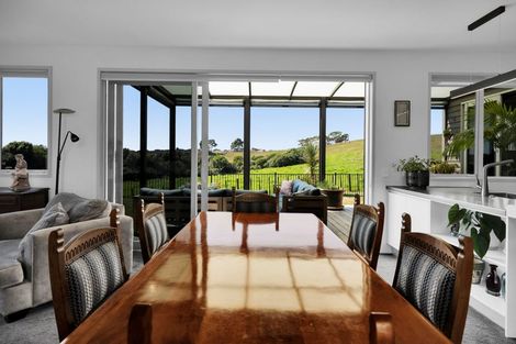 Photo of property in 5d Vardon Way, Waiwhakaiho, New Plymouth, 4312