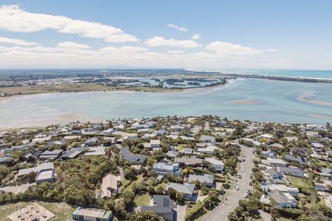 Photo of property in 73 Major Hornbrook Road, Mount Pleasant, Christchurch, 8081