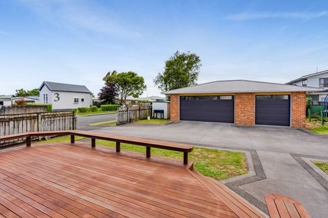 Photo of property in 239 Mangorei Road, Merrilands, New Plymouth, 4312
